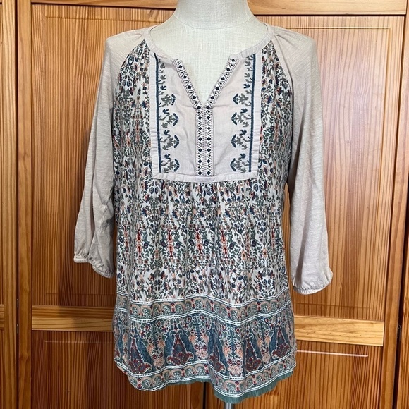 Vintage America Large Floral Embroidered Boho Vneck Elbow Length Shirt Boho - Picture 2 of 7